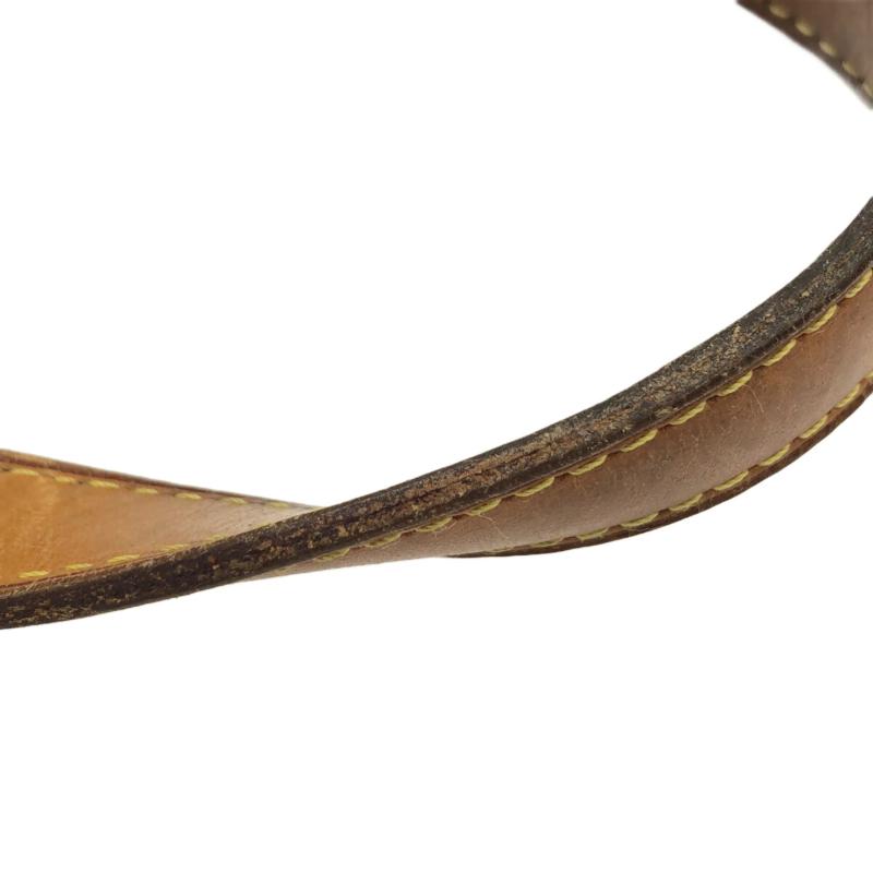 LOUIS VUITTON Vernis Brea GM Amarante