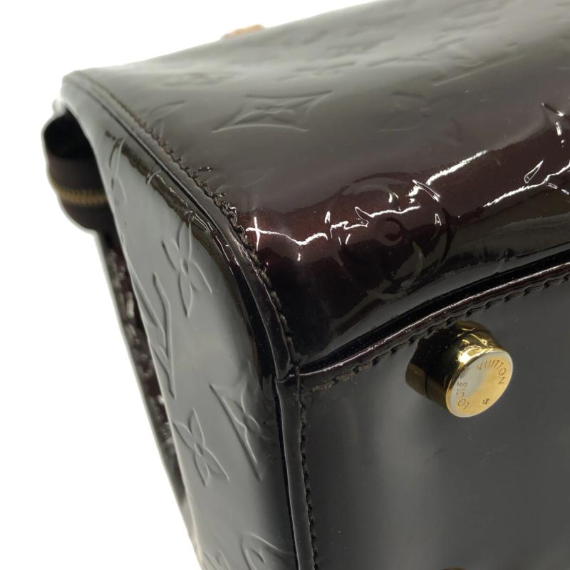 LOUIS VUITTON Vernis Brea GM Amarante