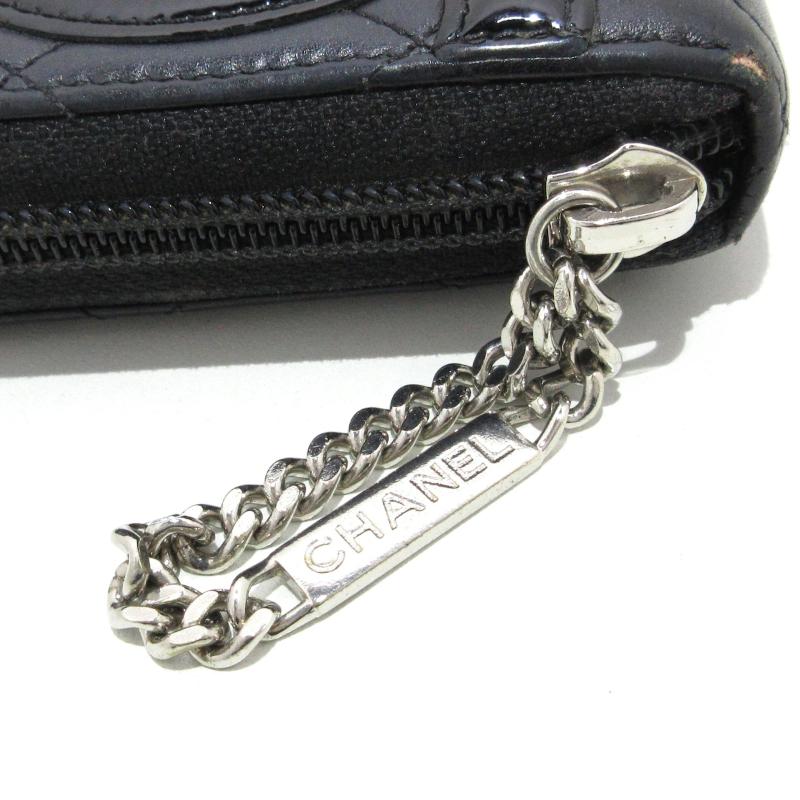 CHANEL Calfskin Quilted Cambon Zip Around Wallet Black 17*
