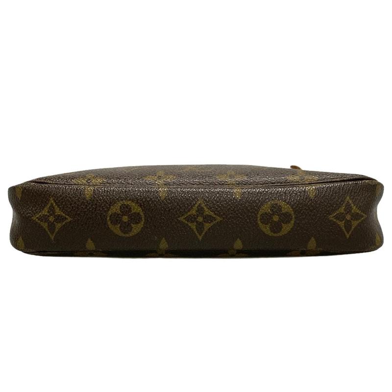 LOUIS VUITTON Monogram Pochette Accessories  BJ0052