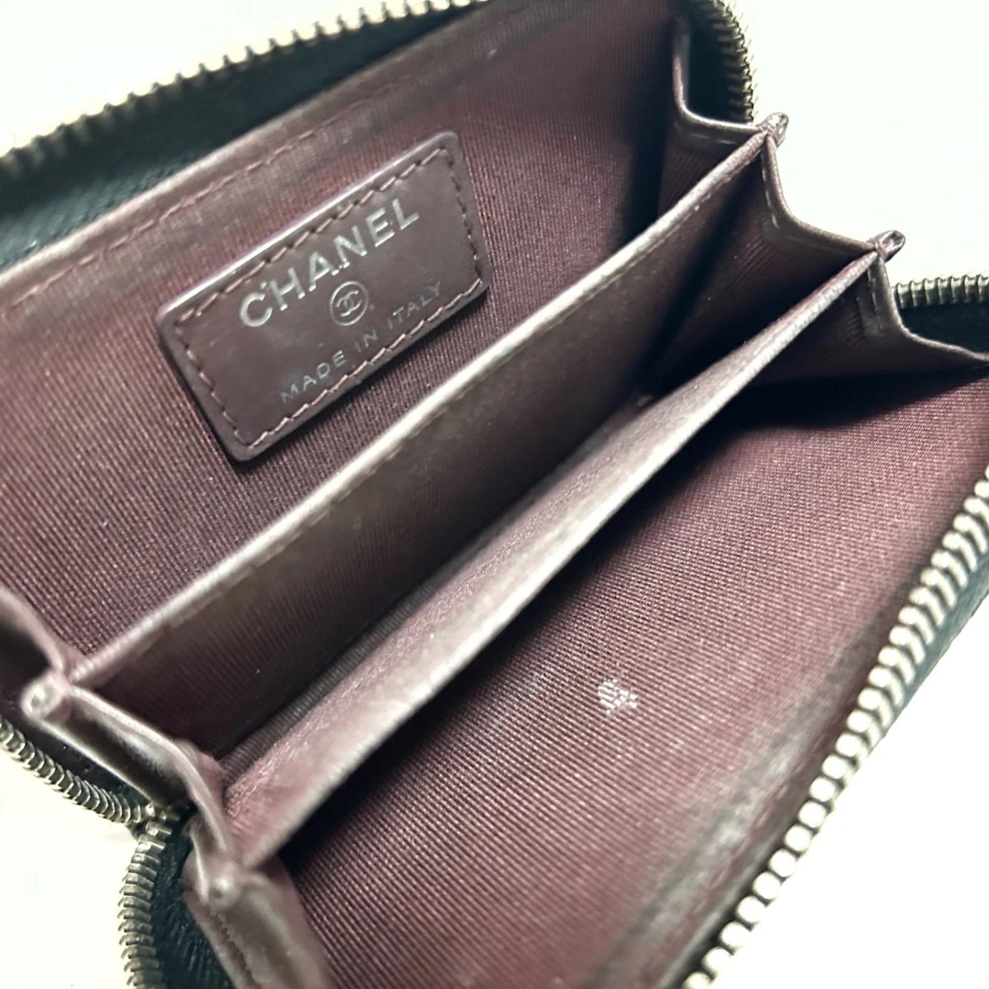 PRE ORDER CHANEL Caviar Quilted Zip Coin Purse Black