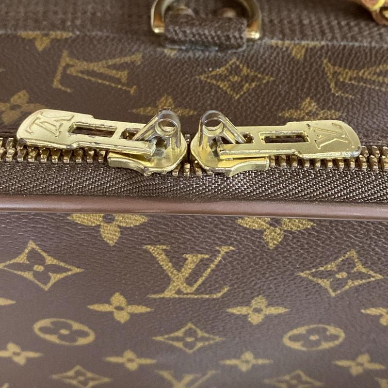 Louis Vuitton  Monogram Pegase 60 SP1916