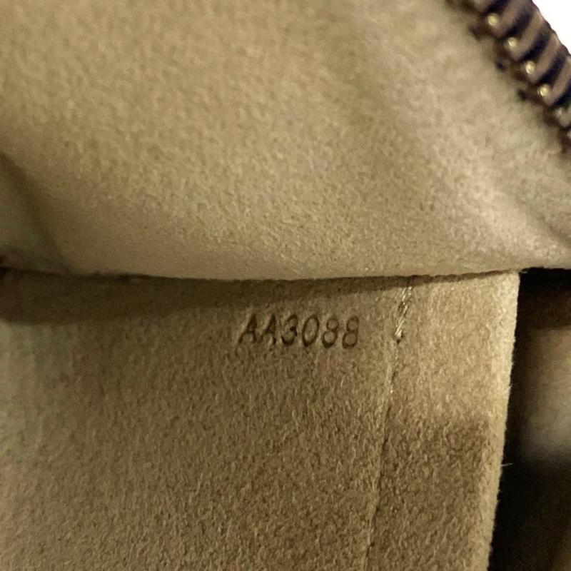 PRE-ORDER  Louis Vuitton  Monogram Pochette Milla MM AA3088