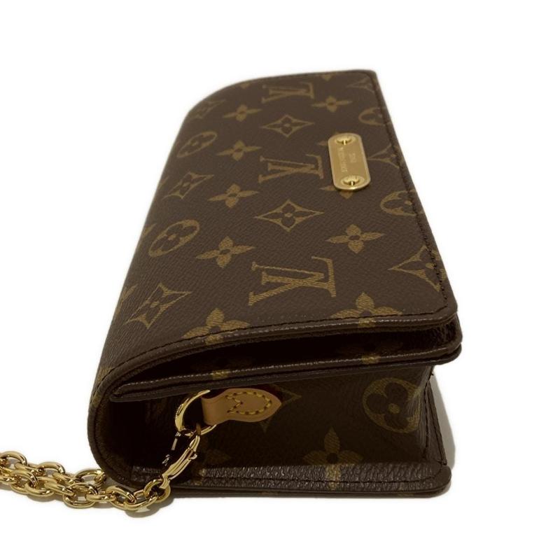 Louis Vuitton  Monogram Lily Wallet On Chain RFID