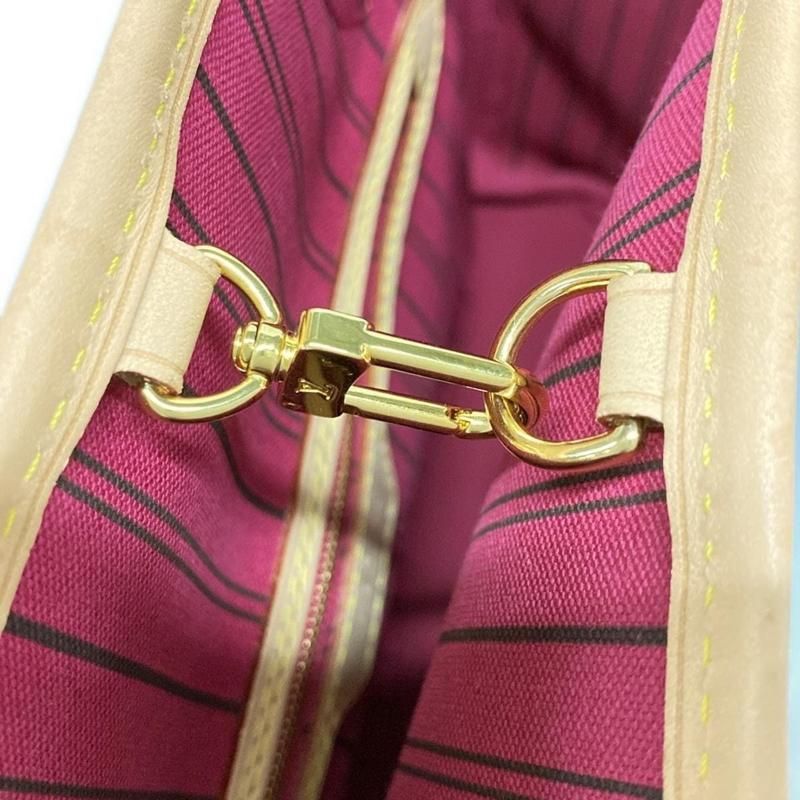 Louis Vuitton  Monogram Neo Neverfull PM Pivoine RFID