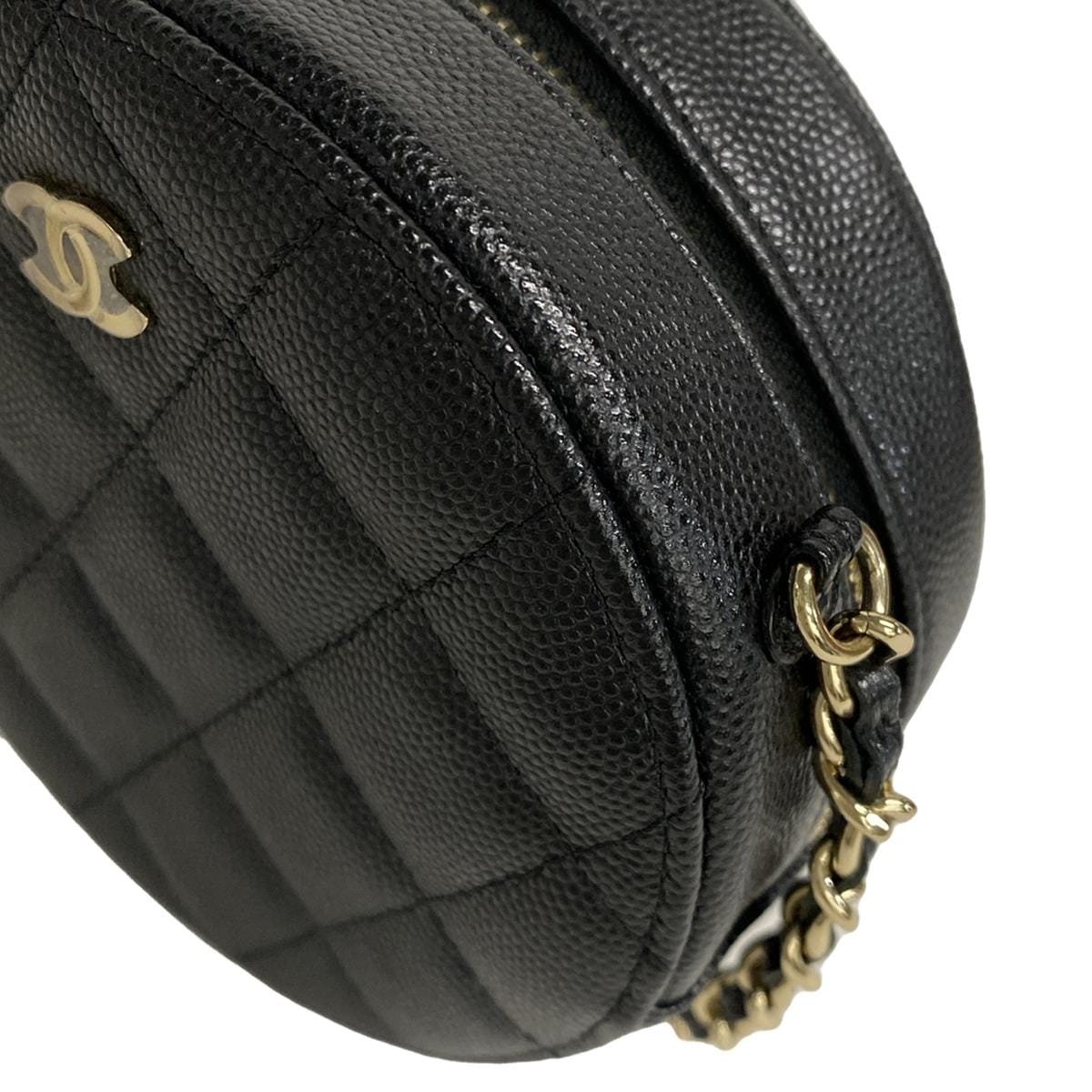 PRE-ORDER Chanel  Caviar Quilted Round Clutch With Chain Black 30*