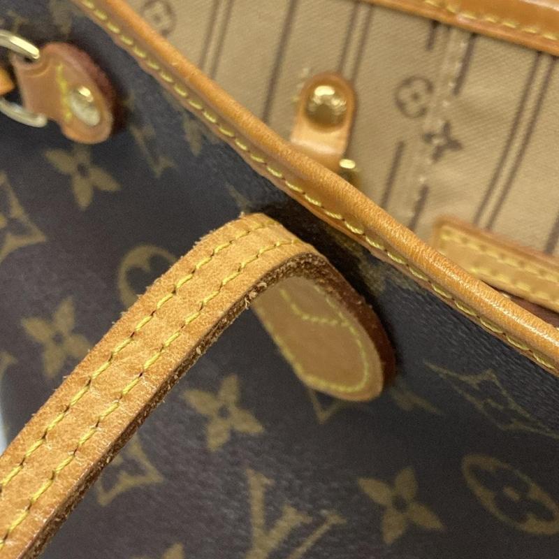 Louis Vuitton  Monogram Neverfull PM VI1017