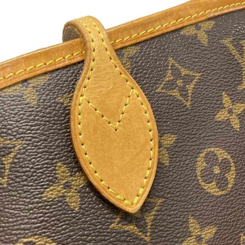 Louis Vuitton  Monogram Neverfull PM VI1017