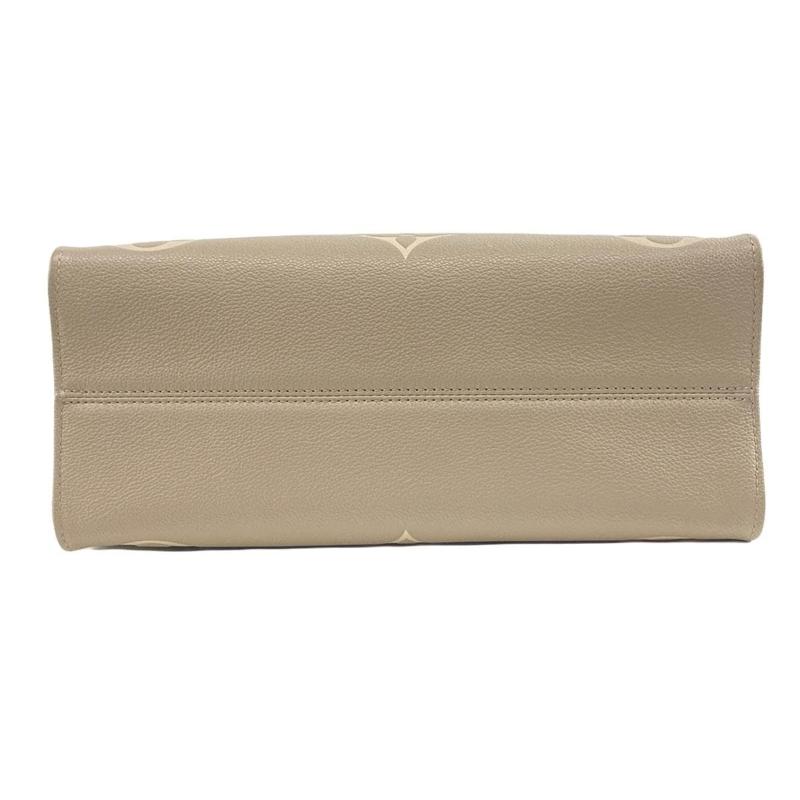 Louis Vuitton  Empreinte Monogram Giant Onthego MM Tourterelle Creme RFID