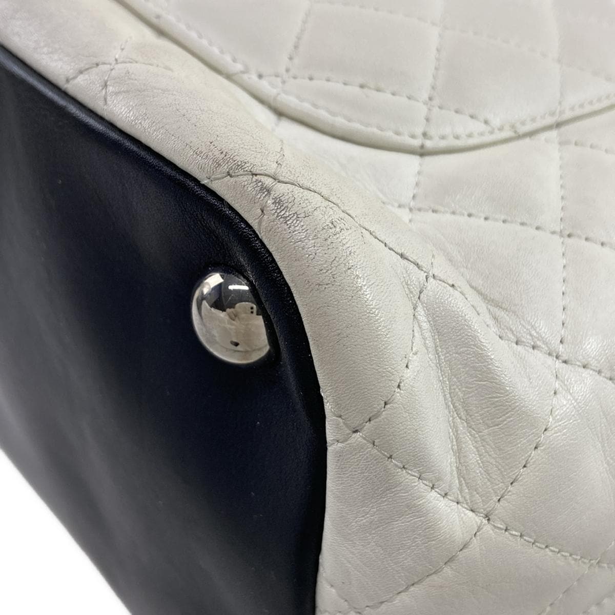 Chanel  Calfskin Quilted Large Cambon Tote White Black 10*