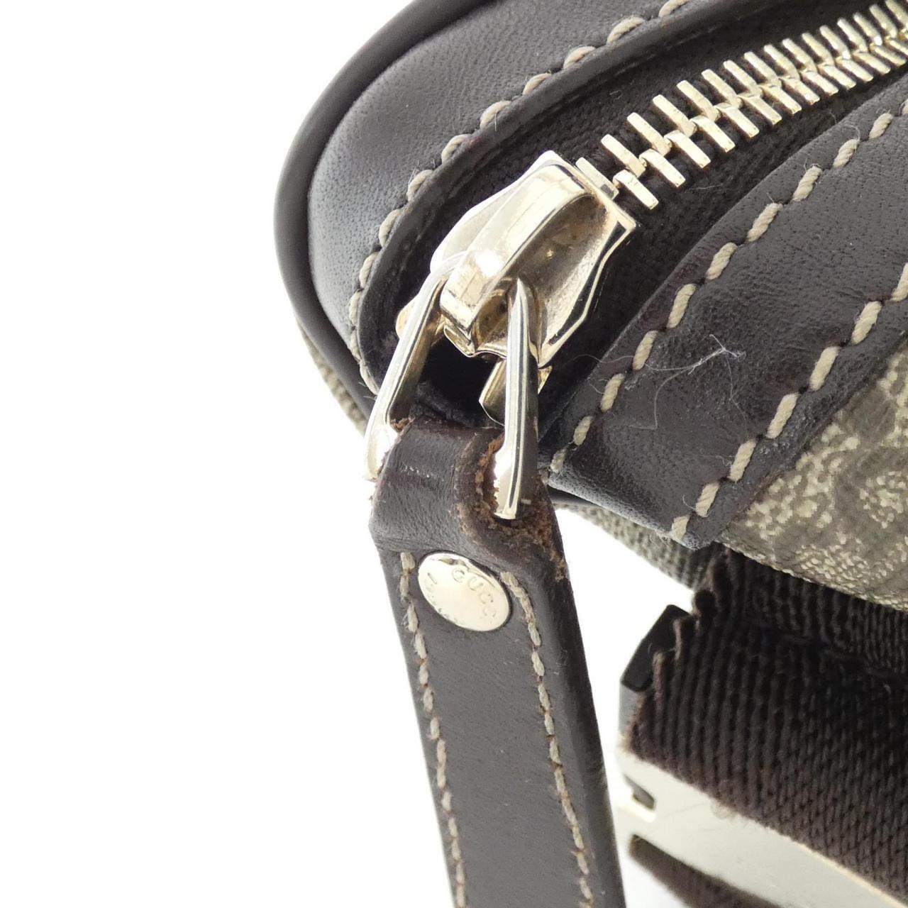 GUCCI  GG Supreme Monogram Belt Bag Dark Brown