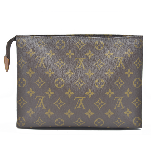 $1120 Louis Vuitton Monogram Toiletry 26 853 1985