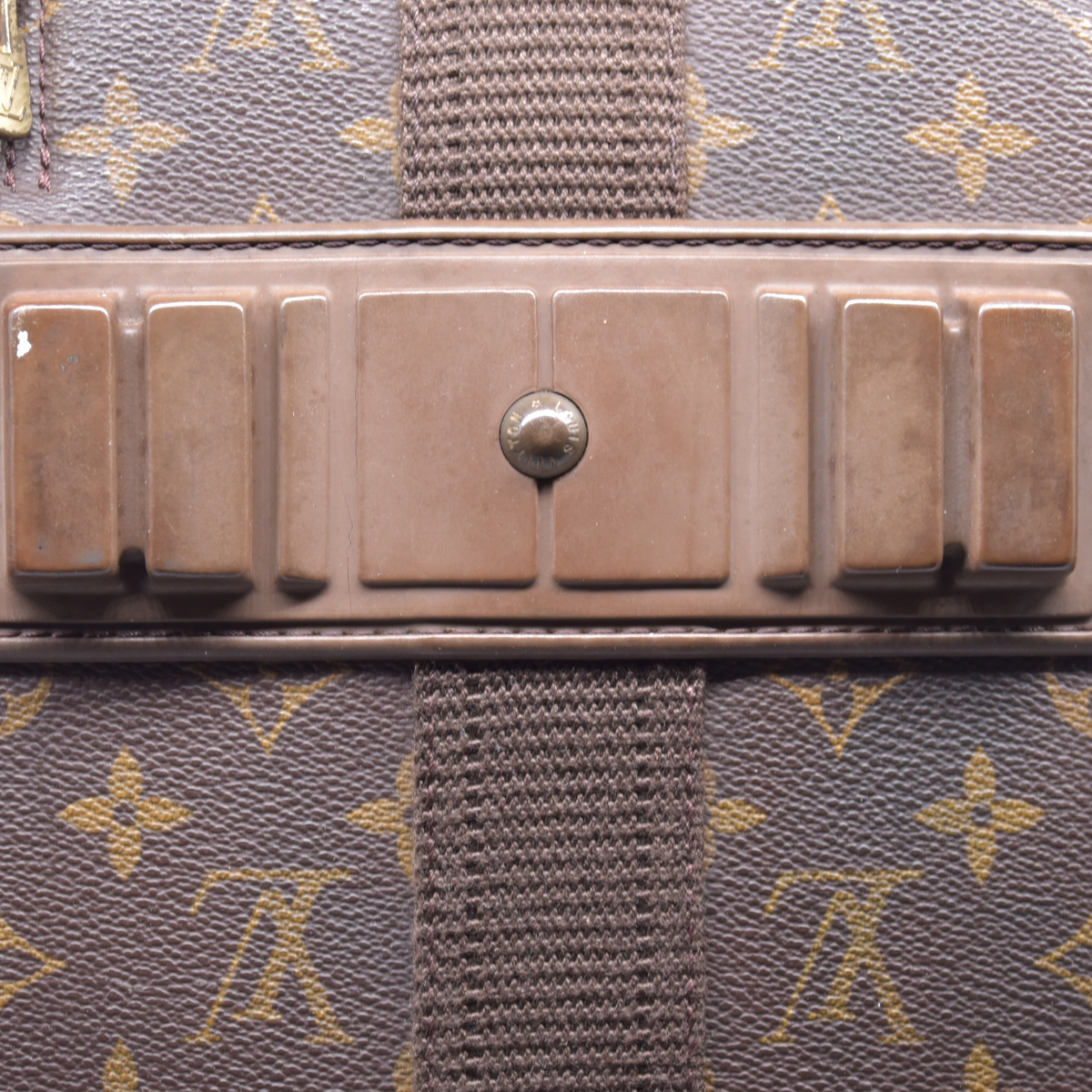 $3870 1999 Louis Vuitton Monogram Pegase 55 10021131 SP0939