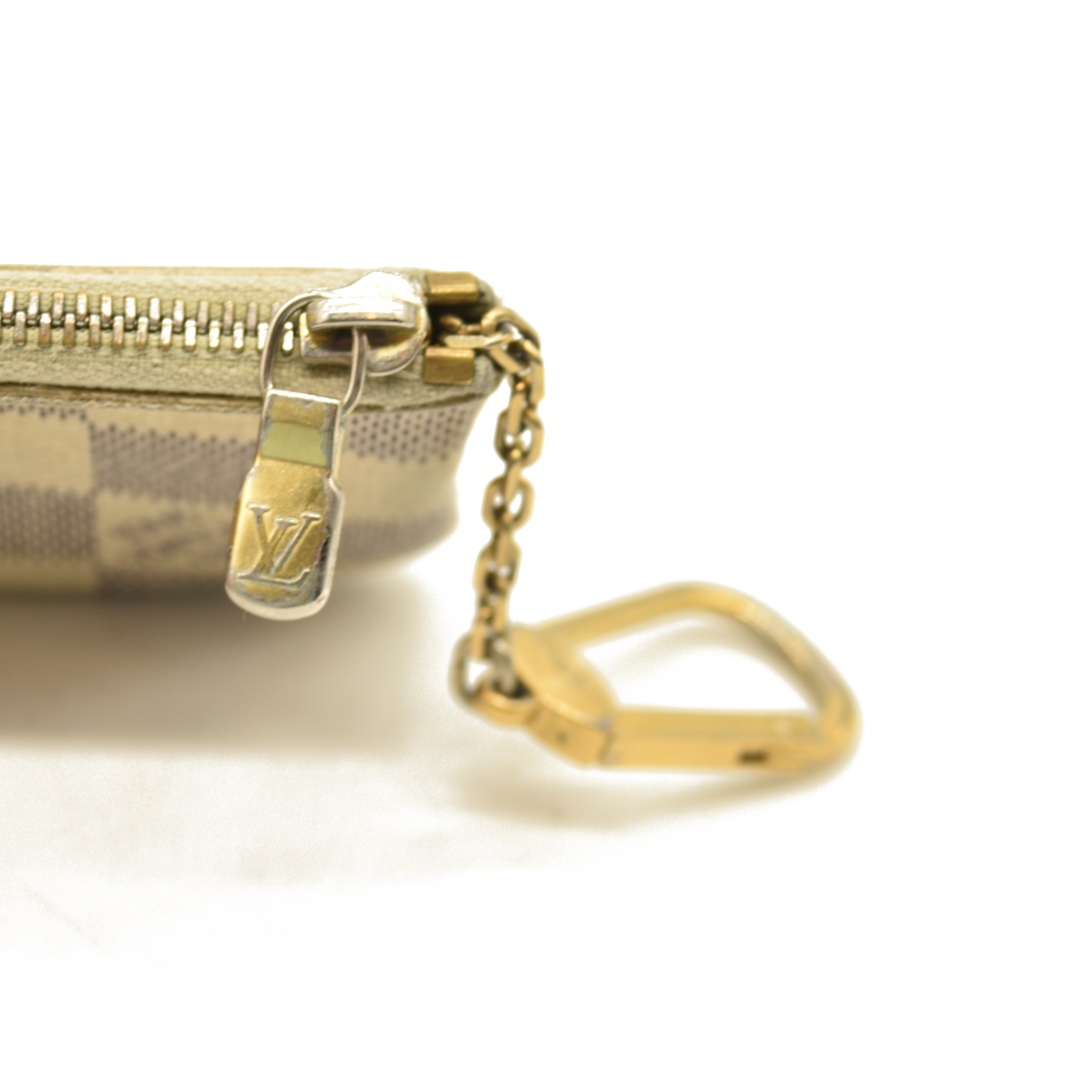 Louis Vuitton  Damier Azur Key Pouch CA0038