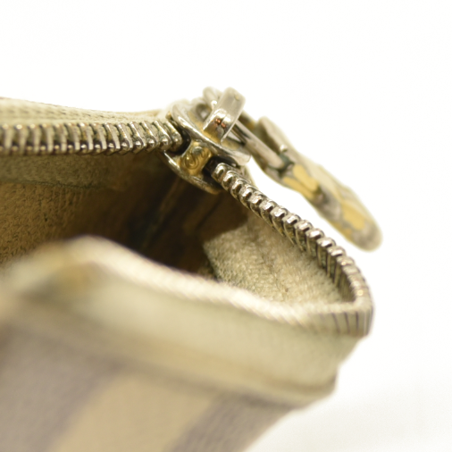 Louis Vuitton  Damier Azur Key Pouch CA0038