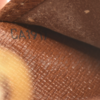 Louis Vuitton  Monogram Small Ring Agenda  CA1917