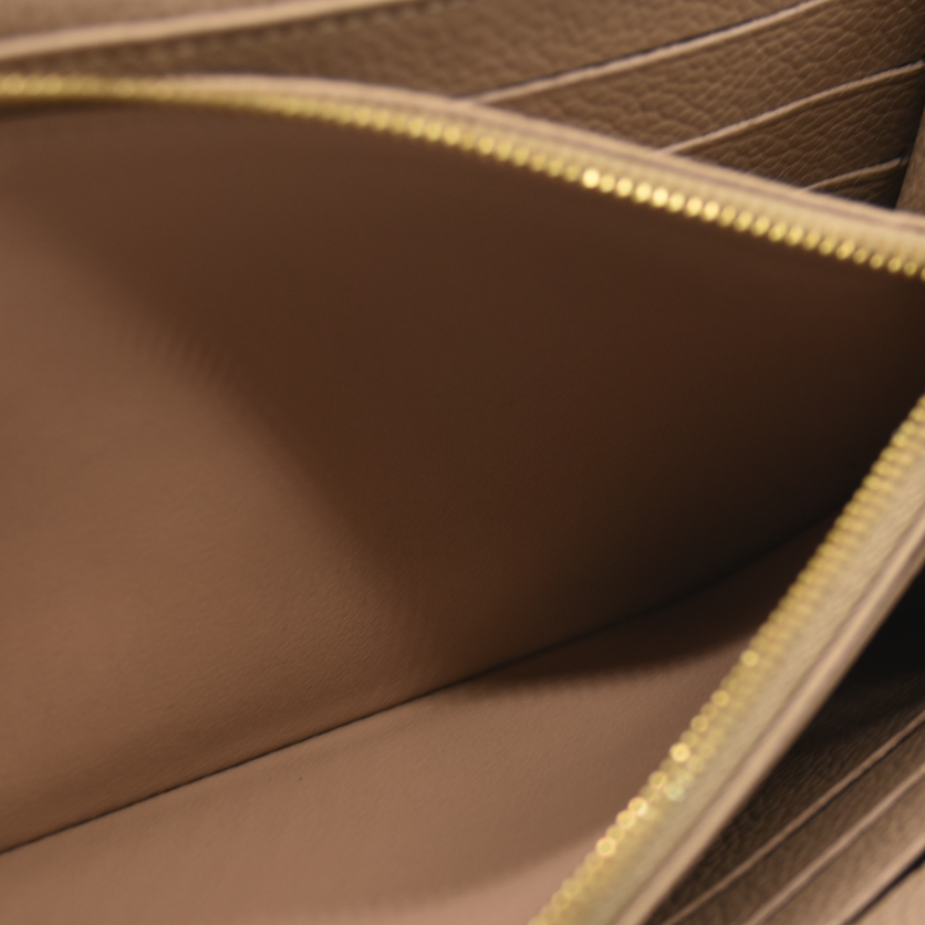 Louis Vuitton  Empreinte Sarah Wallet NM Tourterelle CA2138