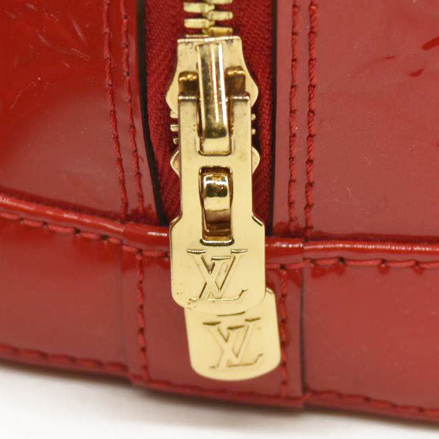 LOUIS VUITTON  Vernis Alma BB Pomme D'Amour