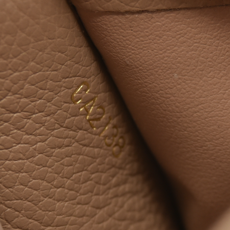 Louis Vuitton  Empreinte Sarah Wallet NM Tourterelle CA2138