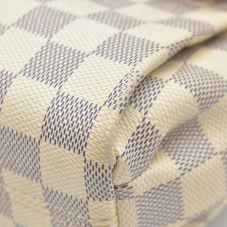 $2000 2016 Louis Vuitton Damier Azur Canvas Croisette Bag TR3116