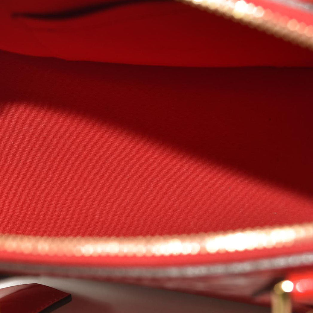 LOUIS VUITTON  Vernis Alma BB Pomme D'Amour