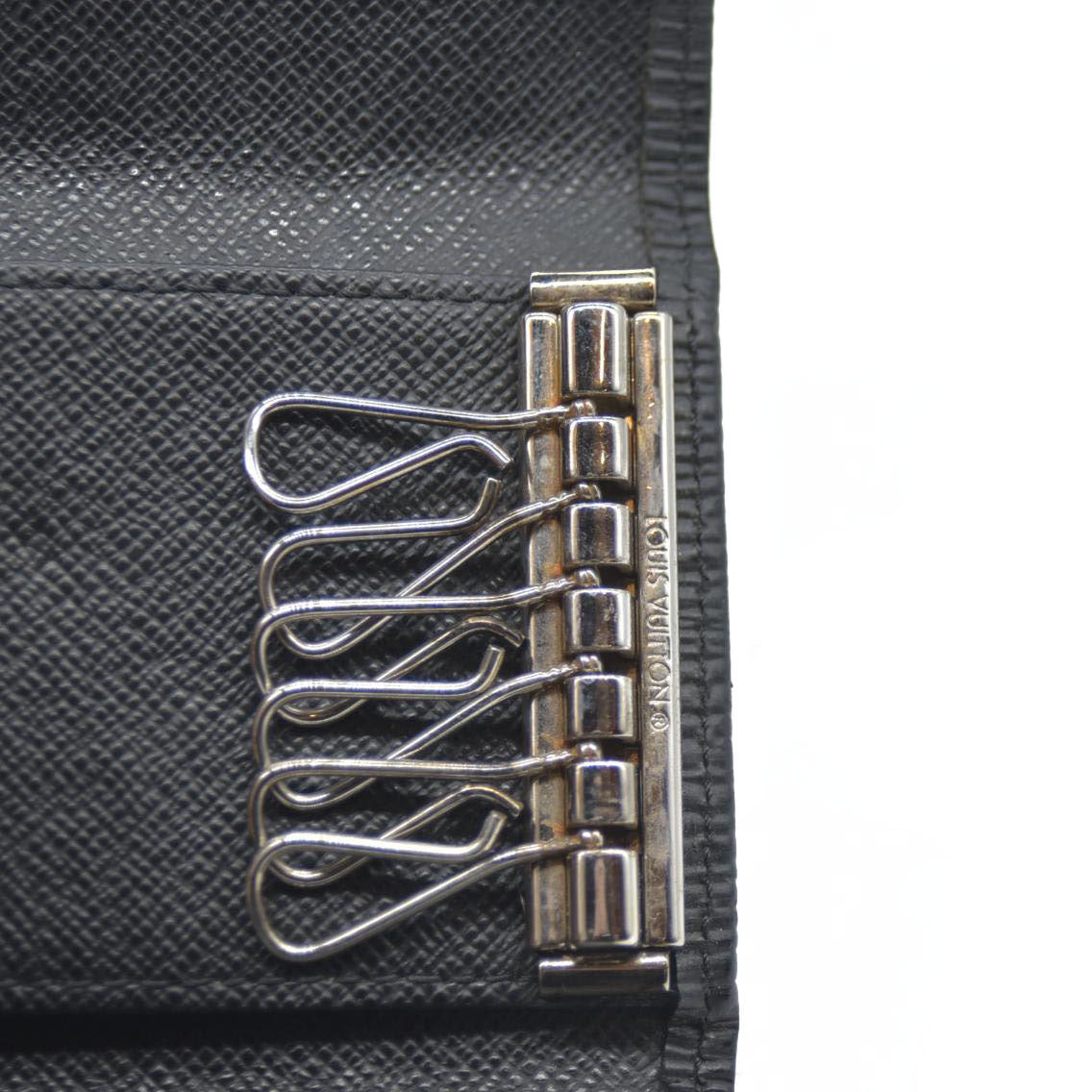 Louis Vuitton $415 Epi Multicles Leather 6 Ring Key Case Black CT4250