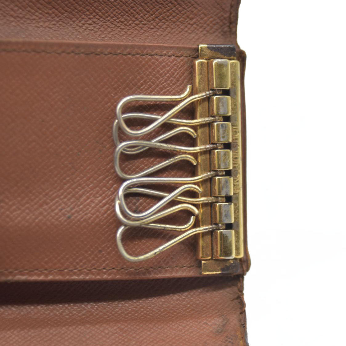 Louis Vuitton $345 Monogram Multicles 6 Ring Key Case CT0917