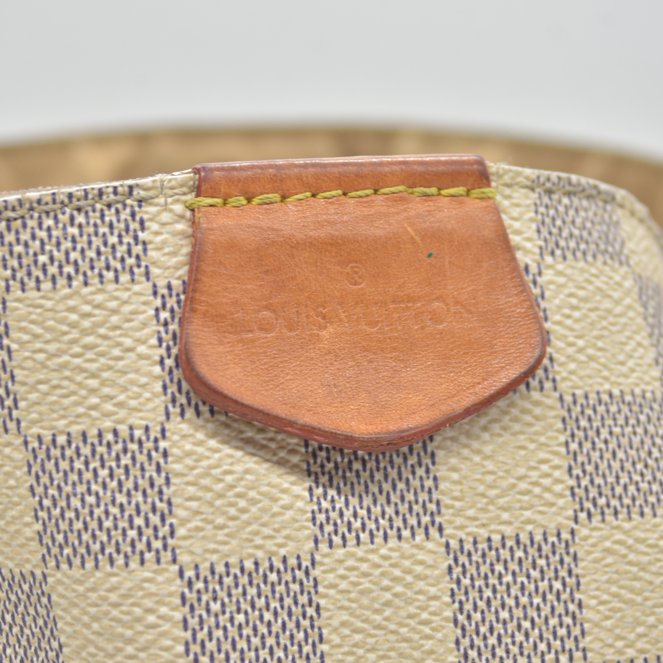 $1990 2018 Louis Vuitton  Damier Azur Graceful PM MI1128