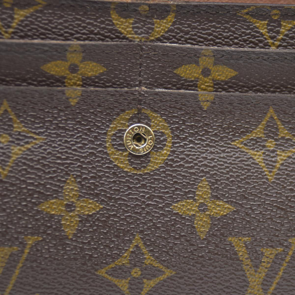 Louis Vuitton  $720 Monogram Portefeiulle Sarah Long Bifold Wallet CA2192