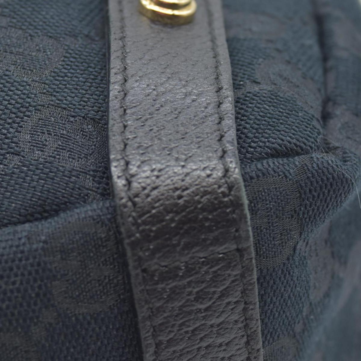 $1410 Gucci GG Canvas Medium Abbey Shoulder Bag Black CONSIGNMENT