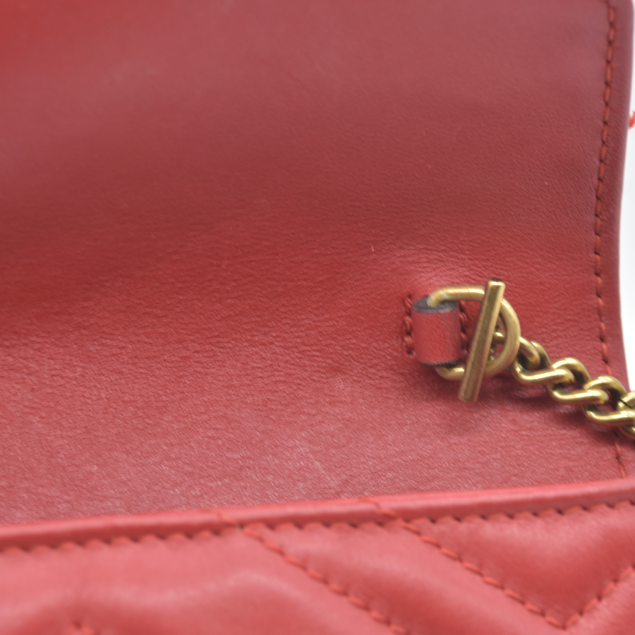 $1550 Gucci Leather Marmont Super Mini Red Crossbody
