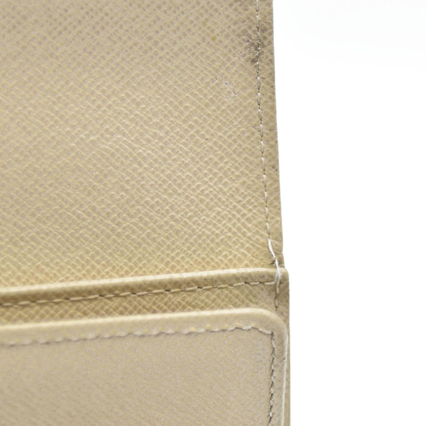 $610 LOUIS VUITTON Damier Azur Alexandra Trifold Wallet