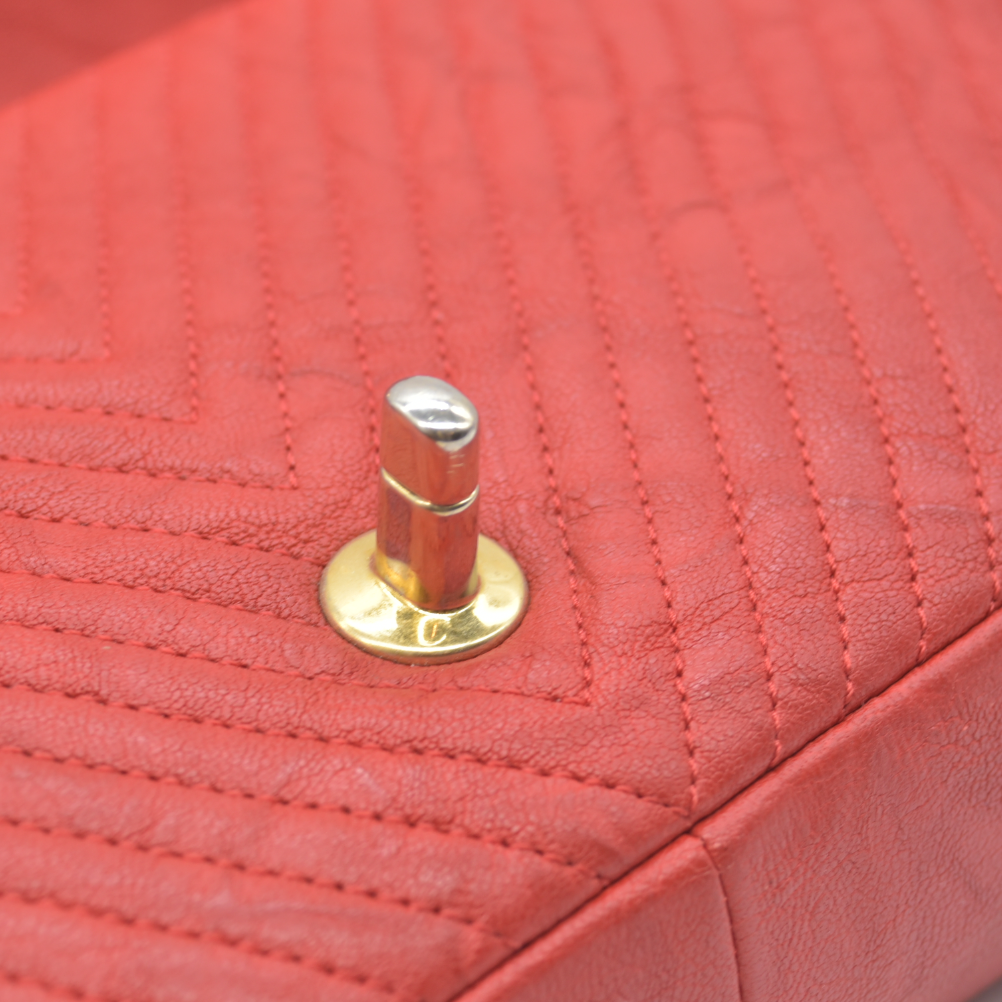 $4450 Chanel Calfskin Surpique Chevron Medium Flap 2016