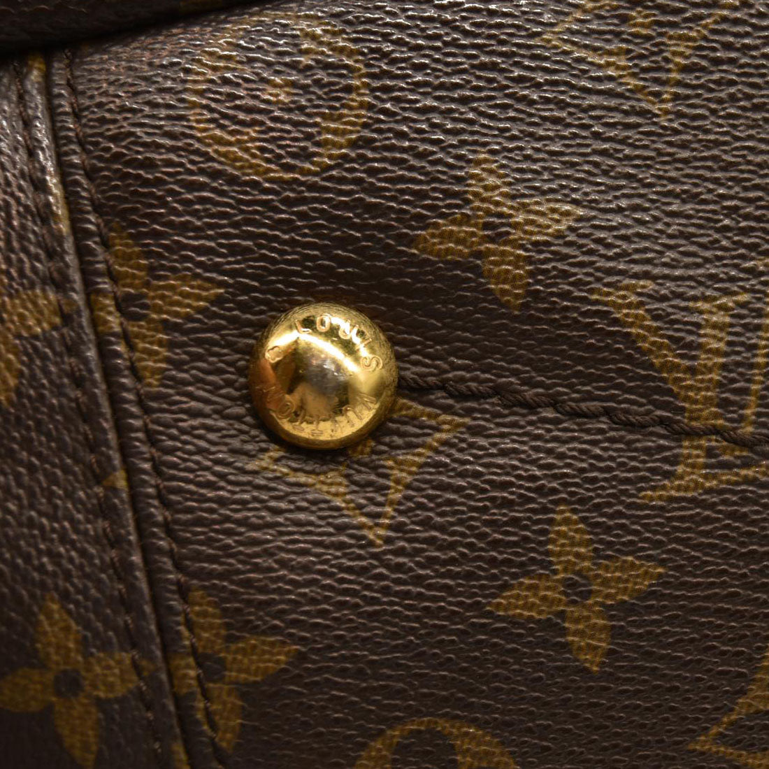 Louis Vuitton  Monogram Artsy MM CA0160