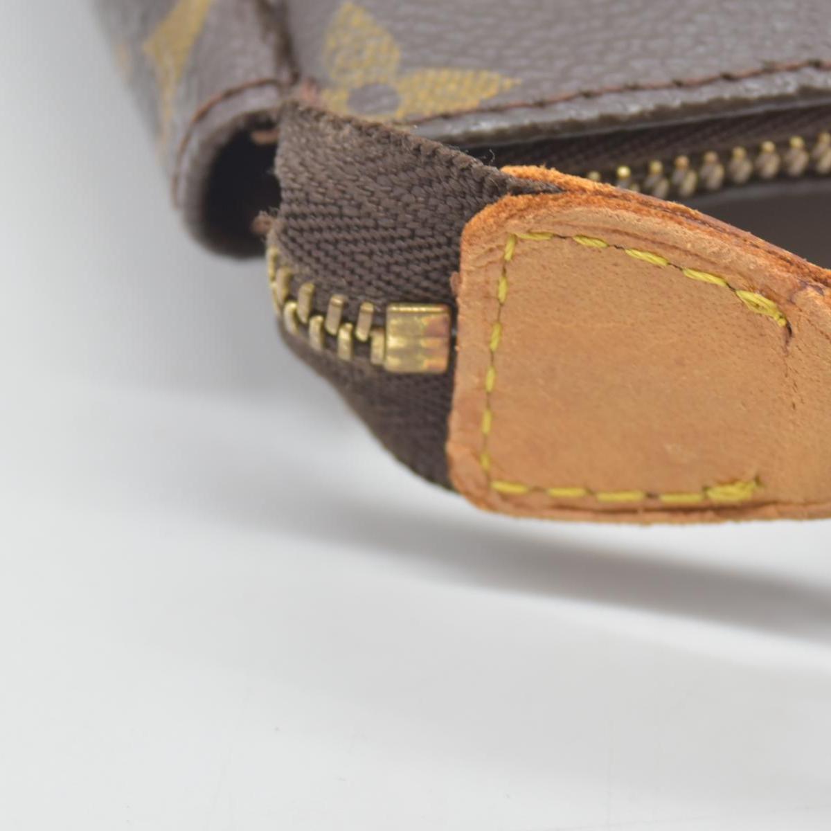 $1660 Louis Vuitton Monogram Pochette Accessories Pouch Bag AR0032