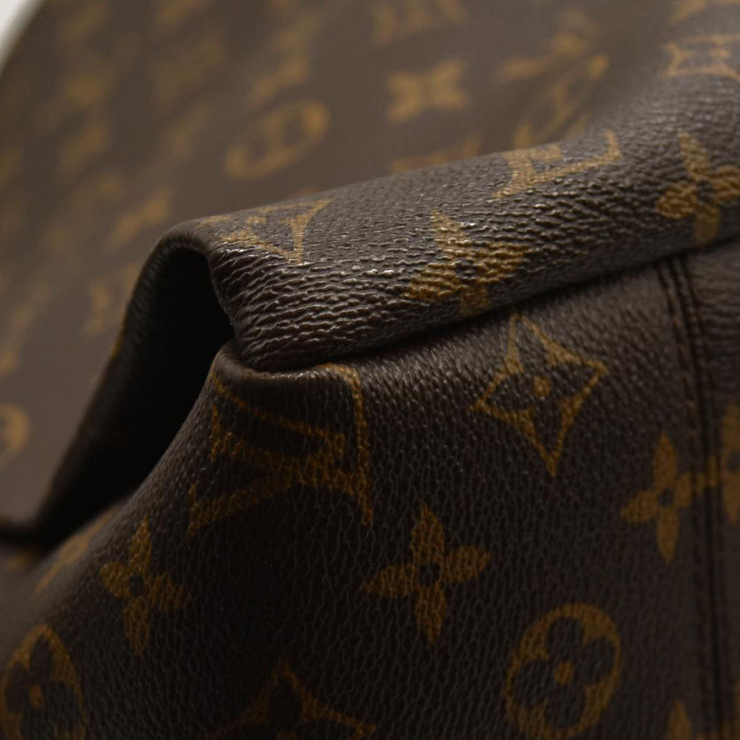 LOUIS VUITTON  Monogram Artsy MM AR2190