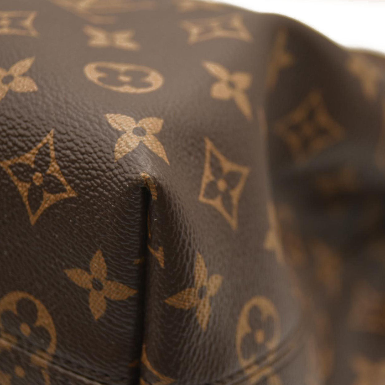 LOUIS VUITTON Monogram Graceful PM