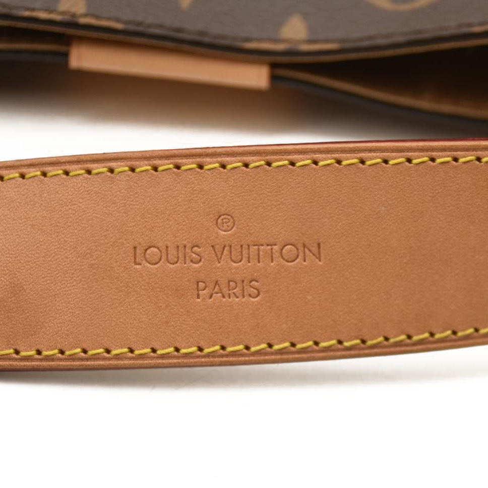 LOUIS VUITTON Monogram Graceful PM