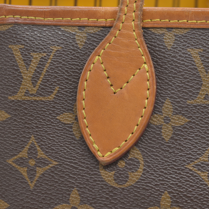$2170 Louis Vuitton  Monogram Neo Neverfull MM Mimosa TJ4154