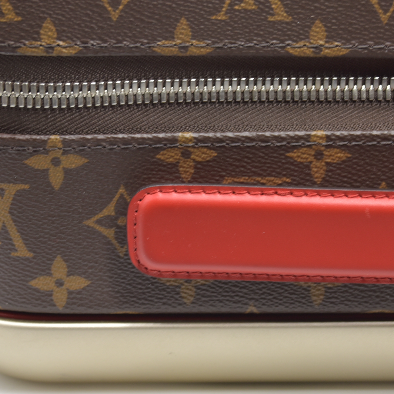 $3700 Louis Vuitton Monogram Horizon 55 Coquelicot