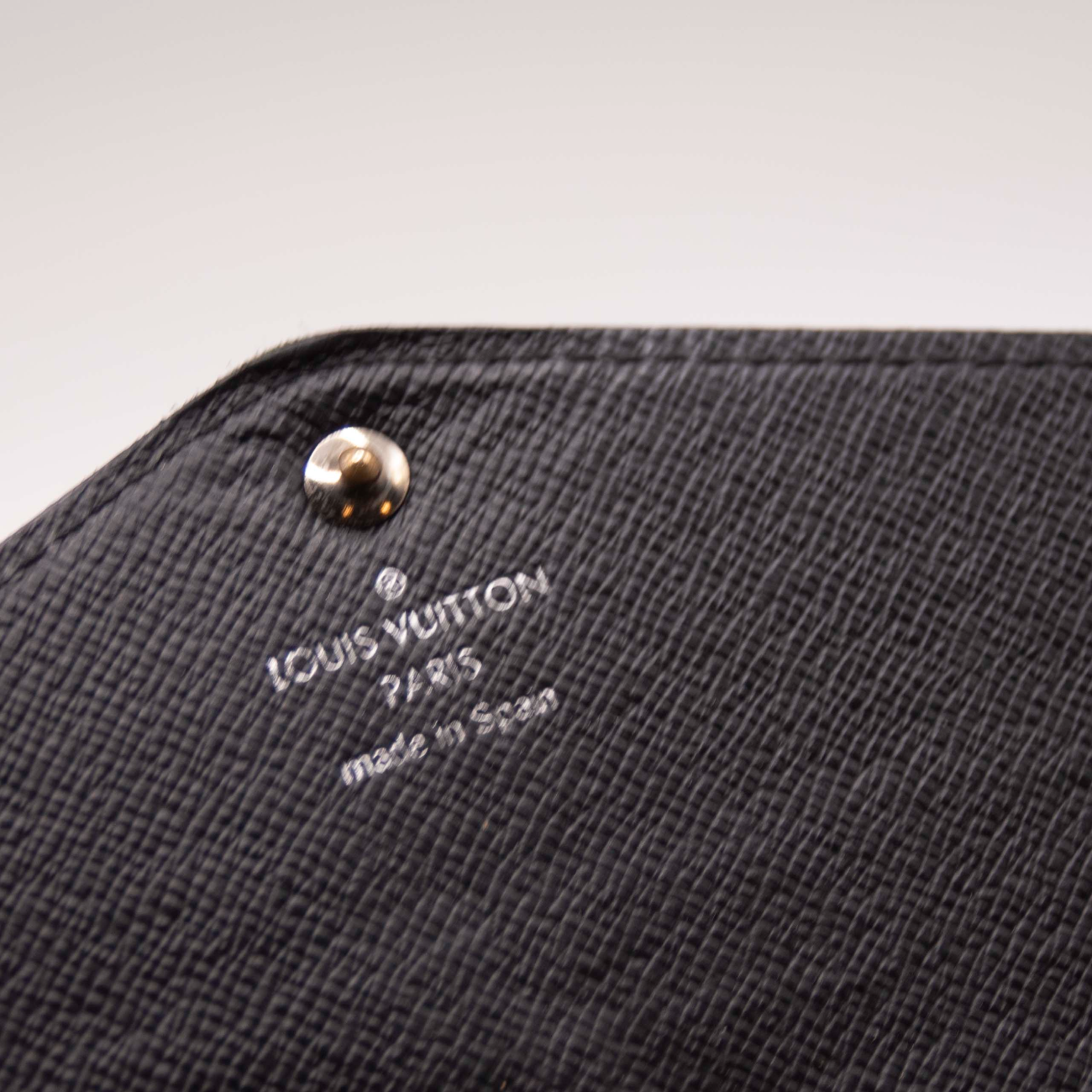 $865 2017 Louis Vuitton Epi Portefeiulle Sarah Long Bifold Wallet Black CA2127