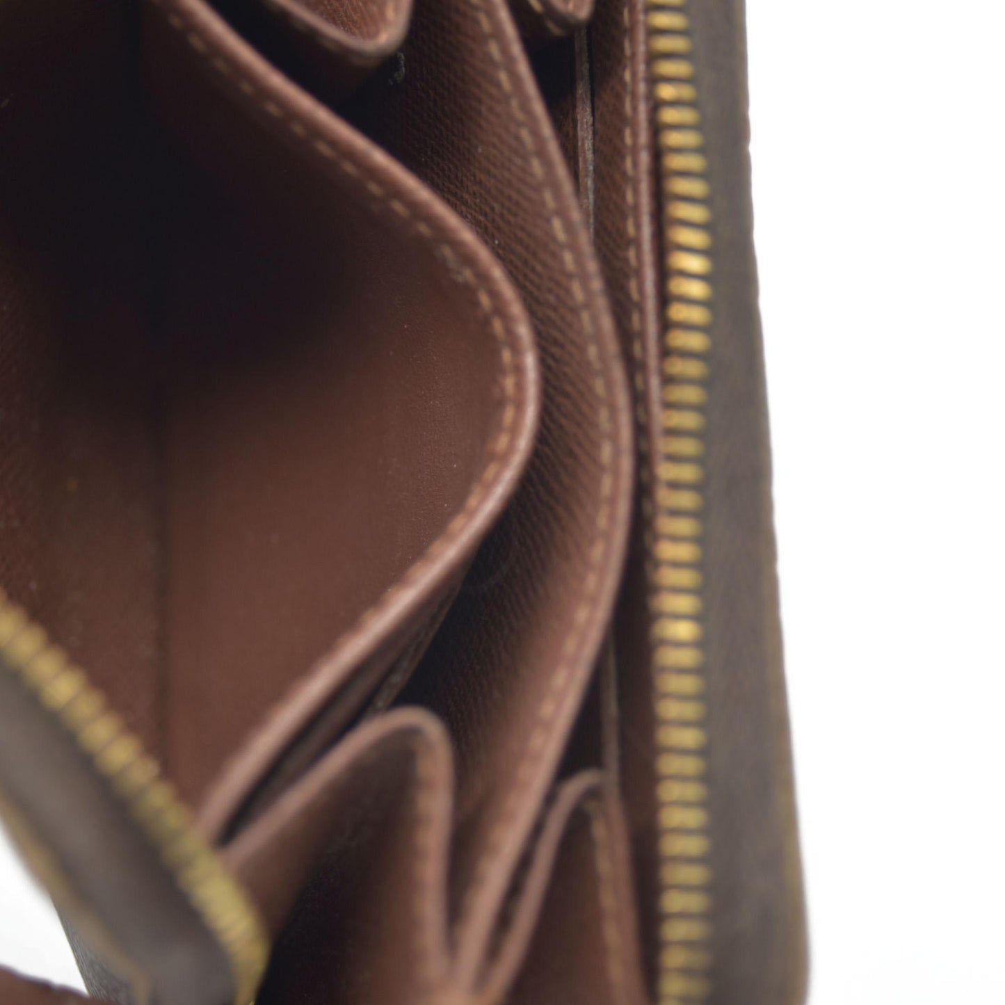 $545 Louis Vuitton Monogram  Zip Coin Wallet