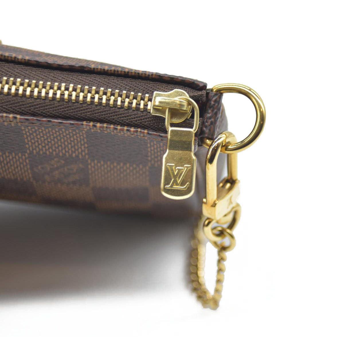 Louis Vuitton  Damier Ebene 2019 Christmas Animation Mini Pochette Accessories Red