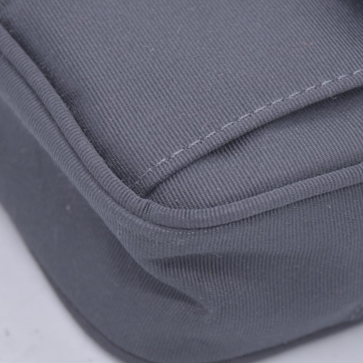 $380 BURBERRY Canvas Plaid Trim Flap Pocket Cosmetic Case Black CONSIGNMENT 10021231