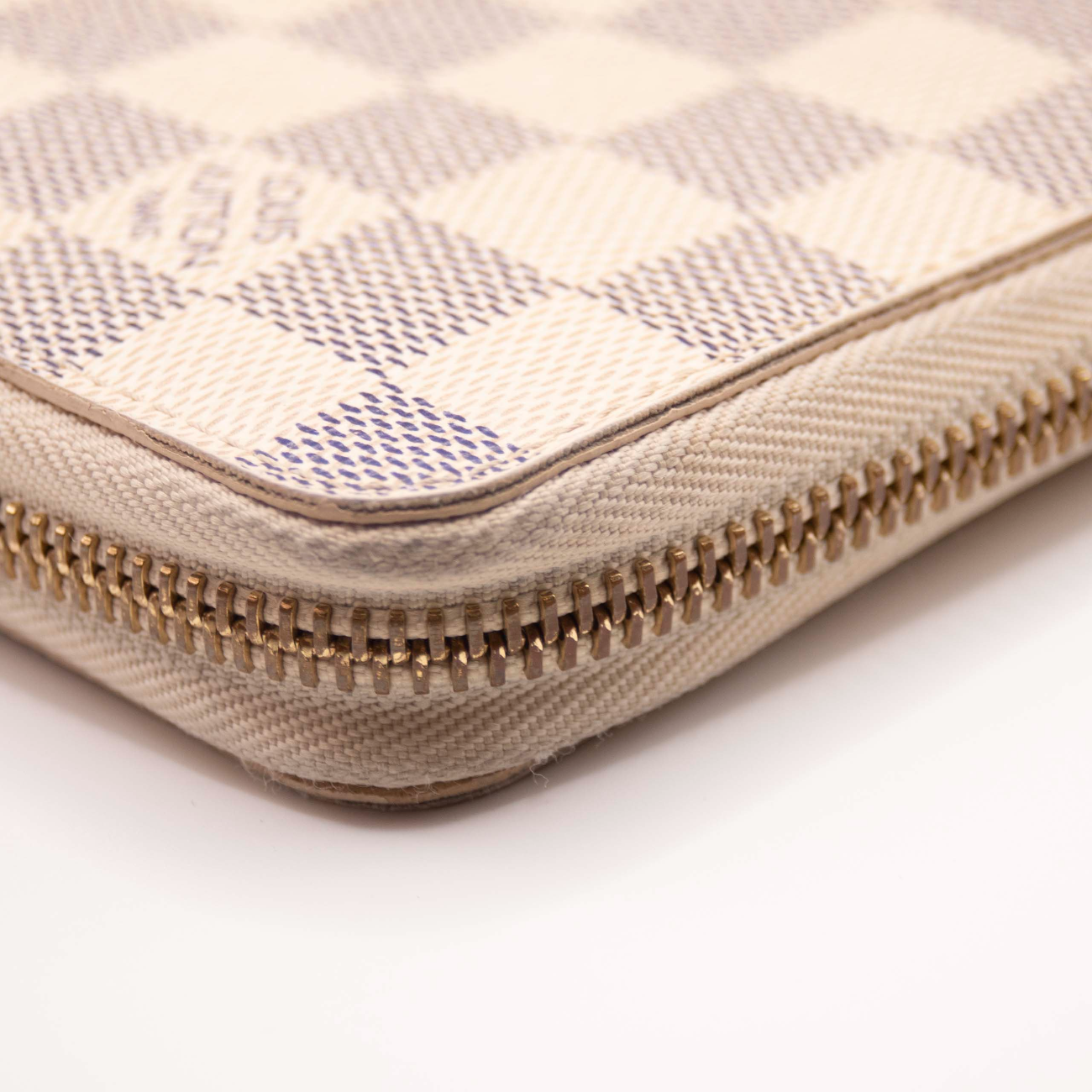 $1090 2012 Louis Vuitton Damier Azur Zippy Zip Around Organizer Long Wallet SD1112