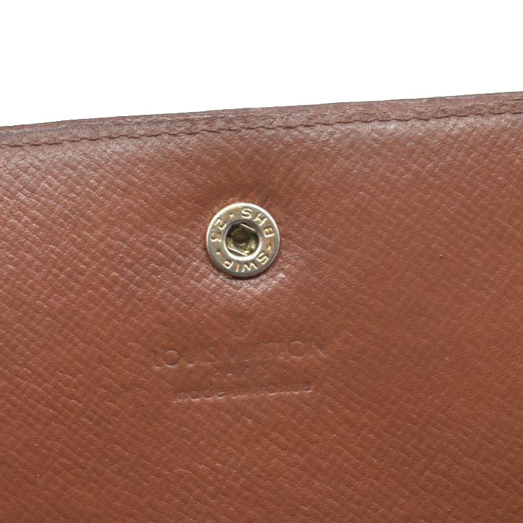 $725 Louis Vuitton Monogram Sarah Wallet 882AN CONSIGNMENT