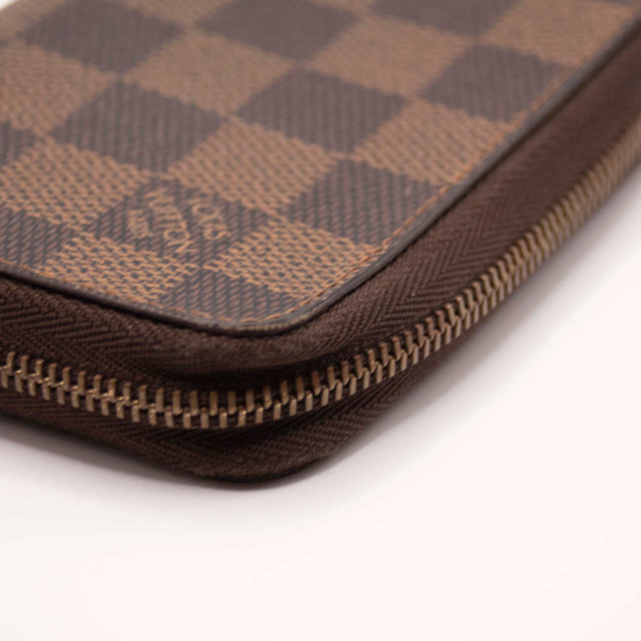 $560 2008 Louis Vuitton Damier Ebene Zippy Coin Purse CT4078
