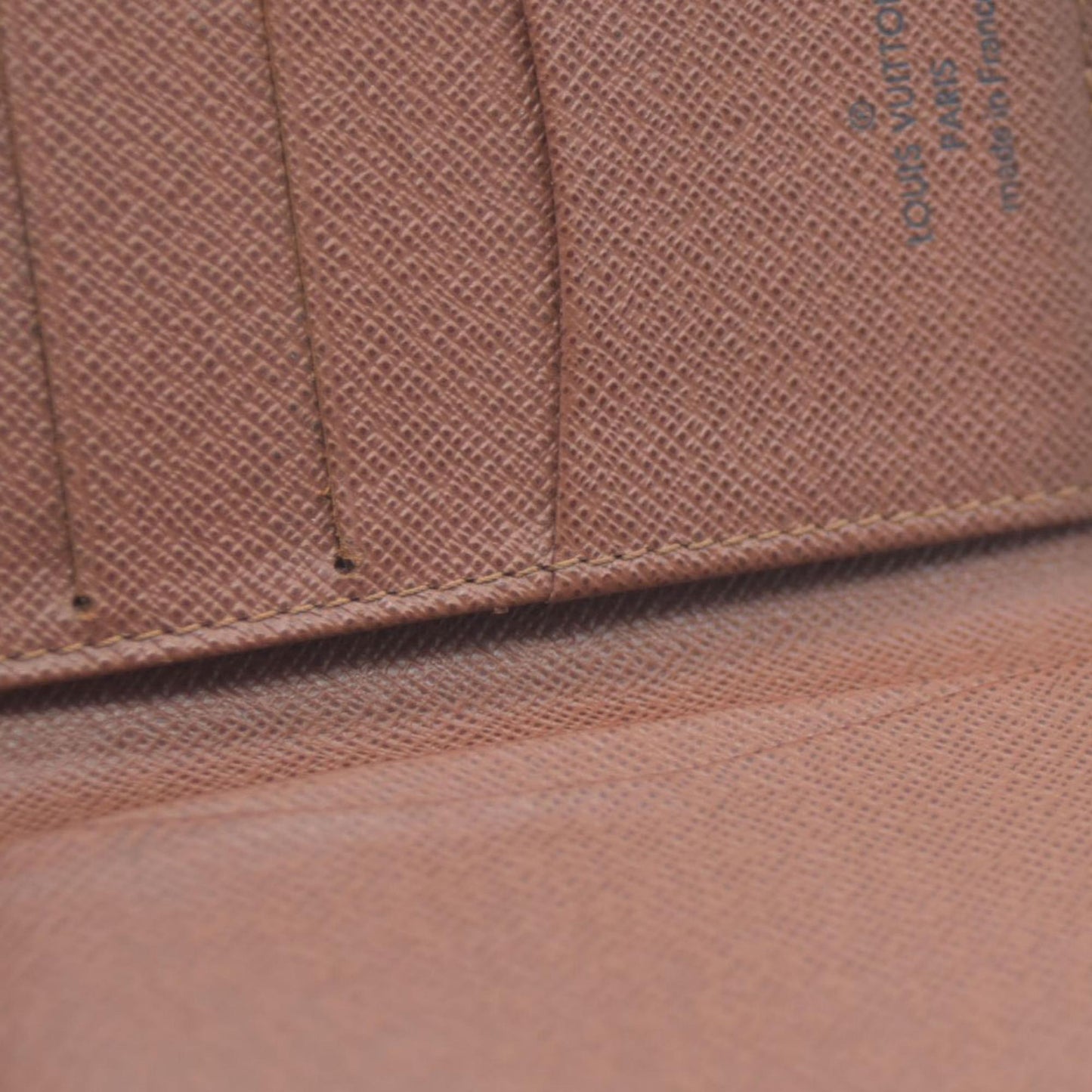 $440 Louis Vuitton Monogram Card Holder MI4007