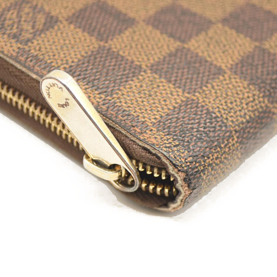 LOUIS VUITTON Damier Ebene Zippy Wallet