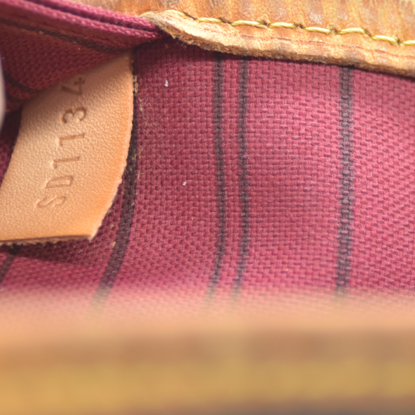 Louis Vuitton Neverfull MM Monogram with Pivoine Interior and Pouch SD1144